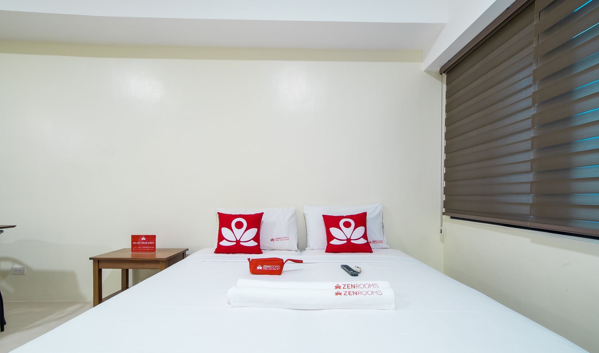 Zen Home At Icon Plaza Bgc Taguig Exterior foto